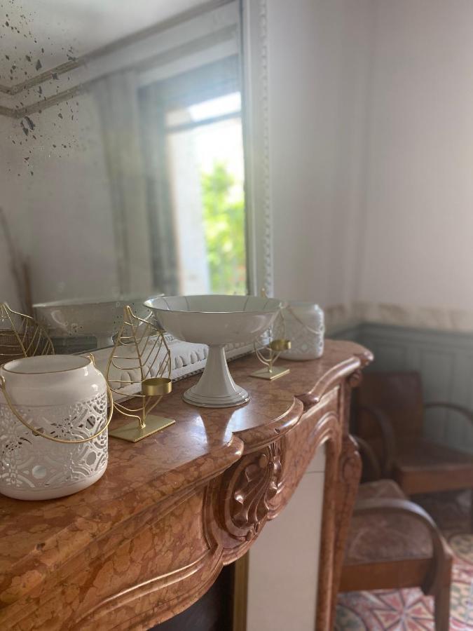 Le Jardin Hotel Aspiran Bagian luar foto