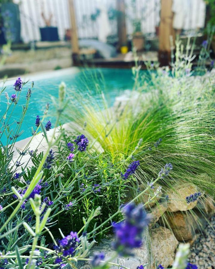 Le Jardin Hotel Aspiran Bagian luar foto