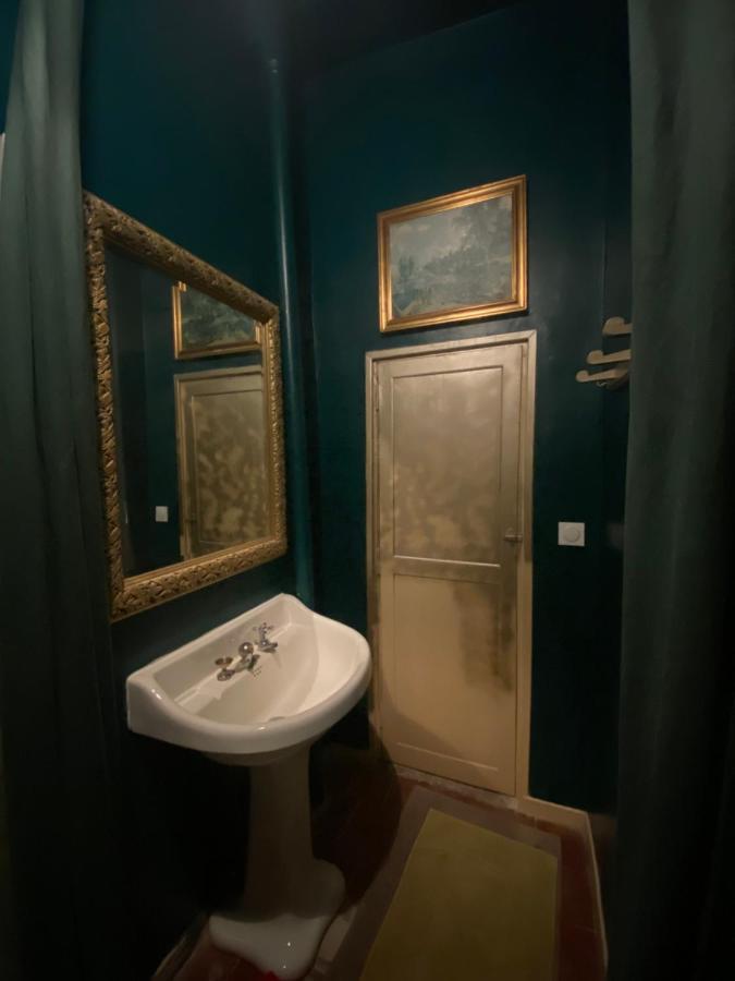 Le Jardin Hotel Aspiran Bagian luar foto